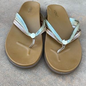 VIONIC multi color sandals  size 9